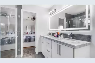 8900 NW 153rd Ter, Miami Lakes, FL 33018 - Photo 29