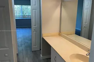 721 N Pine Island Rd, Plantation, FL 33324 - Photo 19