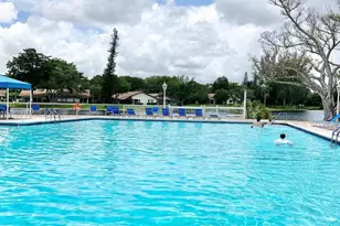 3660 Inverrary Dr, Lauderhill, FL 33319 - Photo 41