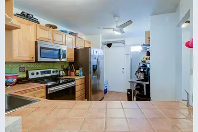 1770 NE 191st St #316-1, Miami, FL 33179 - Photo 27