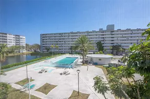 1770 NE 191st St, Miami, FL 33179 - Photo 41