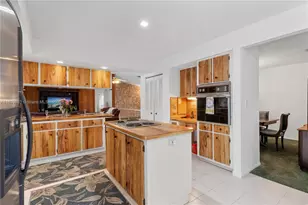 988 NW 110th Ave, Coral Springs, FL 33071 - Photo 13