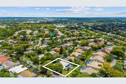 988 NW 110th Ave, Coral Springs, FL 33071 - Photo 41