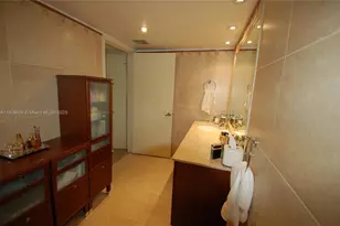 8877 Collins Ave, Surfside, FL 33154 - Photo 1