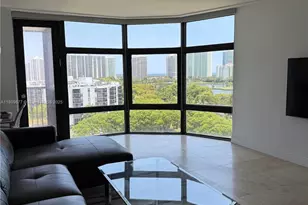 3375 N Country Club Dr, Aventura, FL 33180 - Photo 1