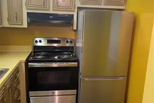 2861 Somerset Dr, Lauderdale Lakes, FL 33311 - Photo 5