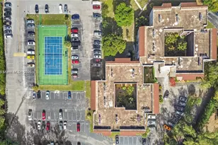 2861 Somerset Dr, Lauderdale Lakes, FL 33311 - Photo 11