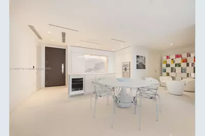 300 Biscayne Blvd Way #5205W, Miami, FL 33131 - Photo 7