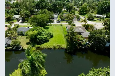 75 NW 85th St, Miami, FL 33150 - Photo 3