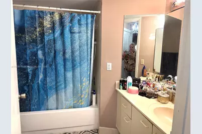 6276 NW 186th St #305, Hialeah, FL 33015 - Photo 25