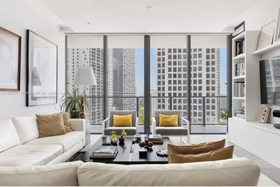 68 SE 6th St #1703, Miami, FL 33131 - Photo 1