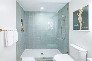 159 NE 6th St, Miami, FL 33132 - Photo 5