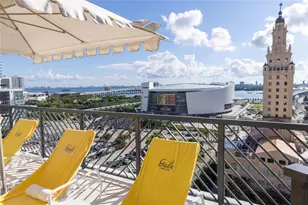 159 NE 6th St, Miami, FL 33132 - Photo 23