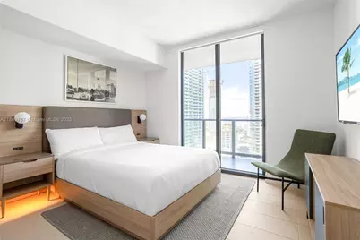 159 NE 6th St #2901, Miami, FL 33132 - Photo 9