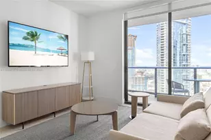 159 NE 6th St, Miami, FL 33132 - Photo 13