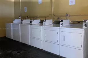 1975 NE 135th St, North Miami, FL 33181 - Photo 25