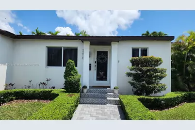 3210 SW 19th Ter #3210, Miami, FL 33145 - Photo 5