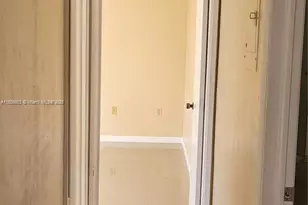 1300 NE Miami Gardens Dr, Miami, FL 33179 - Photo 11