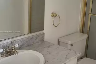 1300 NE Miami Gardens Dr, Miami, FL 33179 - Photo 13