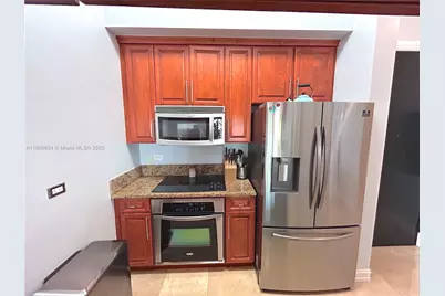 1805 Ponce De Leon Blvd #626, Coral Gables, FL 33134 - Photo 5