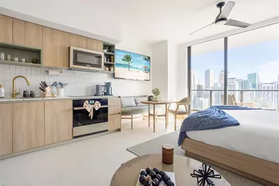 159 NE 6th St #3012, Miami, FL 33132 - Photo 3