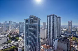 159 NE 6th St, Miami, FL 33132 - Photo 35