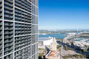 159 NE 6th St, Miami, FL 33132 - Photo 37