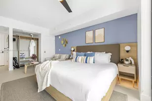 159 NE 6th St, Miami, FL 33132 - Photo 11