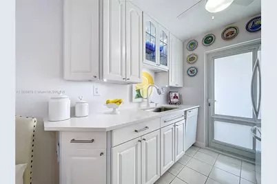 708 SE 7th Ave #14, Pompano Beach, FL 33060 - Photo 9