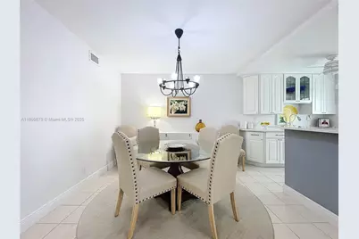 708 SE 7th Ave #14, Pompano Beach, FL 33060 - Photo 5