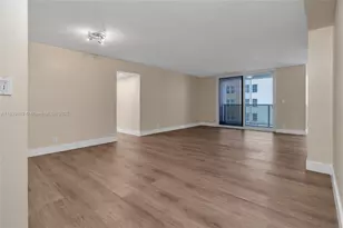 1904 S Ocean Dr, Hallandale Beach, FL 33009 - Photo 7