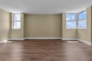 1904 S Ocean Dr, Hallandale Beach, FL 33009 - Photo 33