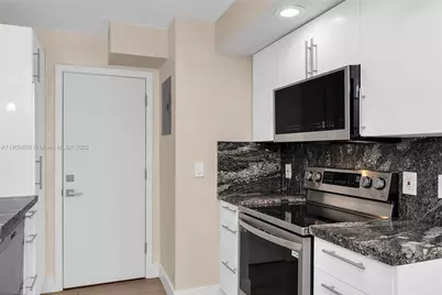 1904 S Ocean Dr #1004, Hallandale Beach, FL 33009 - Photo 17