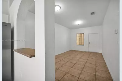 6900 NW 179th St #104-1, Hialeah, FL 33015 - Photo 5