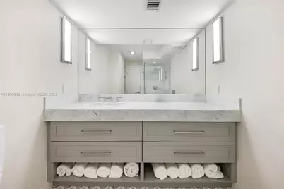 2901 S Bayshore Dr #17G/H, Miami, FL 33133 - Photo 59