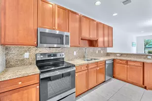 9741 Darlington Pl, Cooper City, FL 33328 - Photo 7