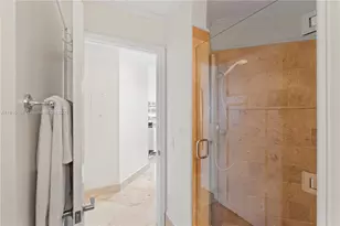 4775 Collins Ave, Miami Beach, FL 33140 - Photo 41