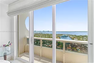 4775 Collins Ave, Miami Beach, FL 33140 - Photo 29