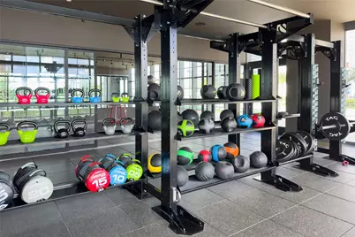 159 NE 6th St #3615, Miami, FL 33132 - Photo 75