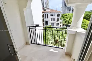 3900 Island Bl, Aventura, FL 33160 - Photo 7