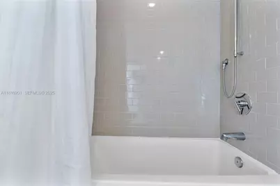 1025 92nd St #707, Bay Harbor Islands, FL 33154 - Photo 33