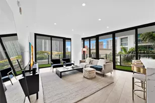 121 NE 34th St, Miami, FL 33137 - Photo 5