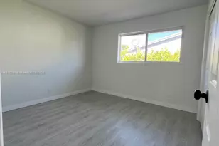 1831 NE 56th St, Fort Lauderdale, FL 33308 - Photo 7