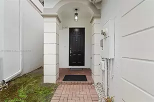 8116 NW 108th Pl, Doral, FL 33178 - Photo 3