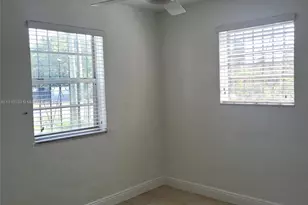 1760 NW 127th St, Miami, FL 33167 - Photo 11