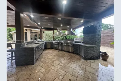 2230 NW 17th Ave, Homestead, FL 33030 - Photo 25