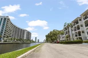 3245 NE 184th St, Aventura, FL 33160 - Photo 17