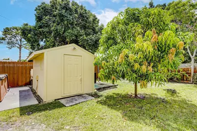 5156 Hartwick Ln, West Palm Beach, FL 33415 - Photo 25