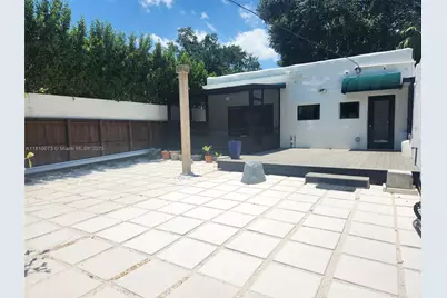 241 Palmetto Dr, Miami Springs, FL 33166 - Photo 11