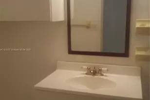 19080 NE 3rd Ct, Miami, FL 33179 - Photo 7